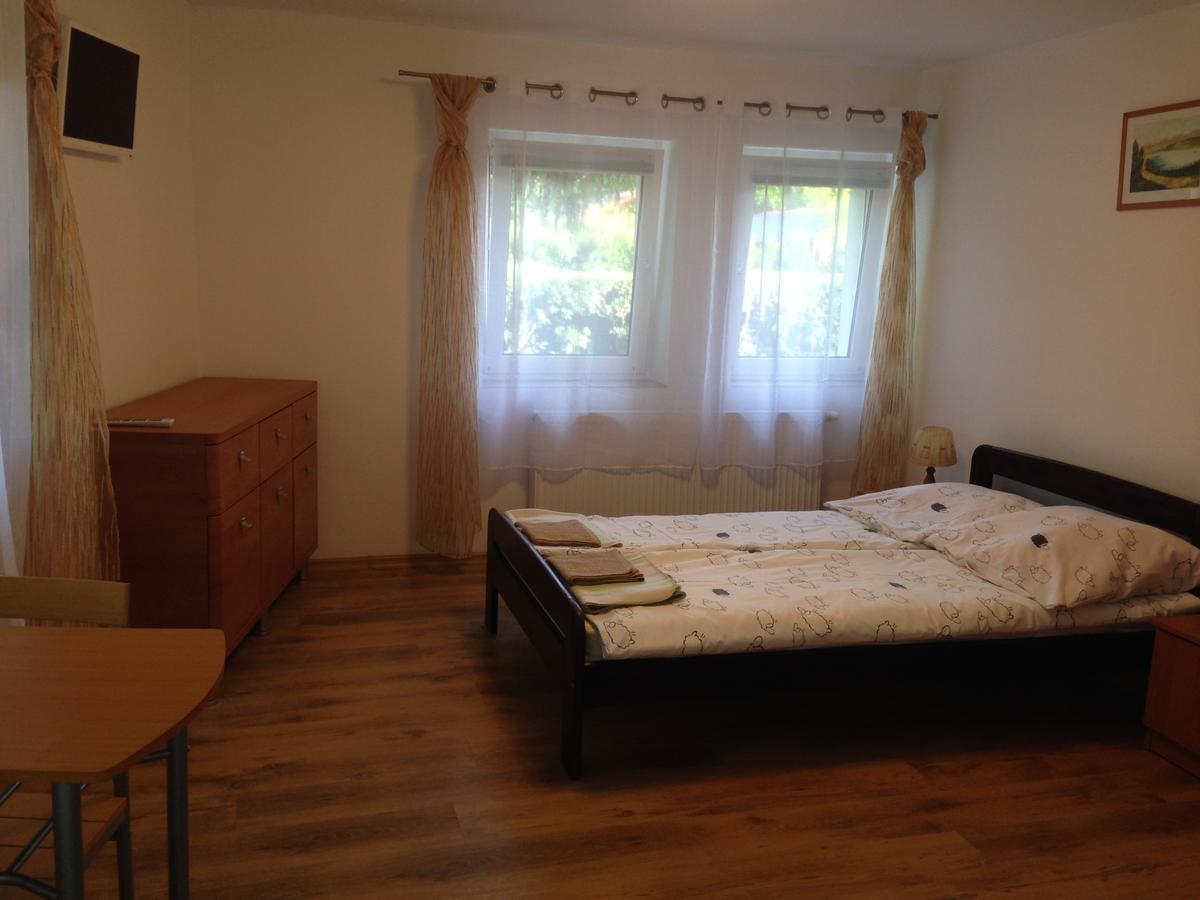 Pokoje Goscinne Jaskolcze Gniazdo Dziwnowek Exterior photo